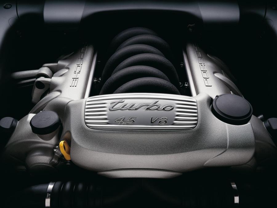 Porsche Cayenne Turbo 2002 года  (фото 10 из 40)